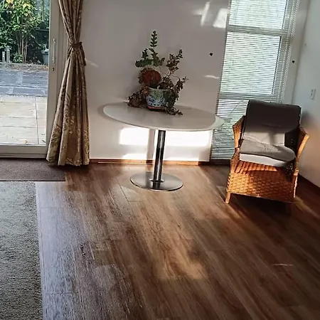 Expats House 1 * Nieuw-Vennep